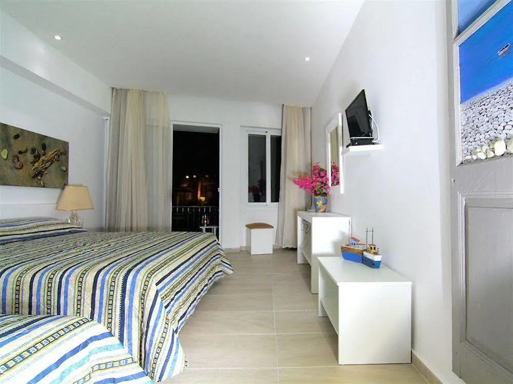 Hotel Opera Larnaca Cypr