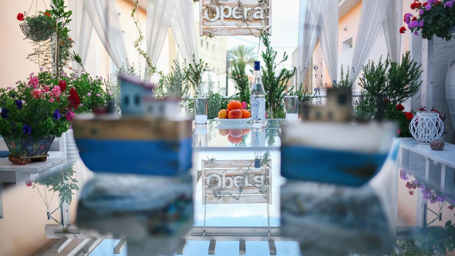 Hotel Opera Larnaca 0*,  Cypr